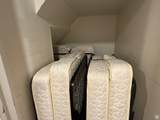 941 Newberg Pl - Photo 24