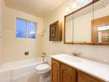 1066 Beecher Ave - Photo 11