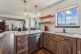 6530 Snow View Dr - Photo 14