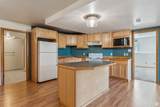 6530 Snow View Dr - Photo 37