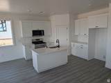 330 Rosie Loop - Photo 2