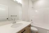 6 3830 - Photo 12