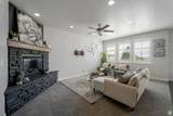 2185 Crestview Dr - Photo 3