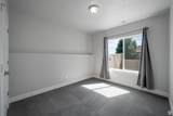 2185 Crestview Dr - Photo 22