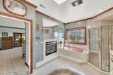 2058 Oak Manor Dr - Photo 69