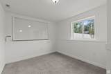 1099 Three Point Ave - Photo 20