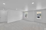 8635 Halloran Ct - Photo 4