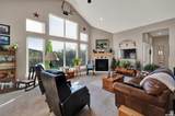 1810 Timber Lakes Dr - Photo 11