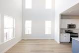 1467 Skyline Dr - Photo 7