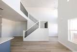 1467 Skyline Dr - Photo 9