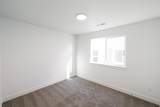 1451 Skyline Dr - Photo 11