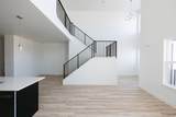 1451 Skyline Dr - Photo 9