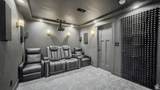 3881 Chapman Dr - Photo 38