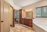 1586 Rock Hollow Dr - Photo 15