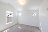 882 Coulsen Dr - Photo 9