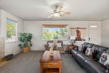 1845 Canyon Dr - Photo 3