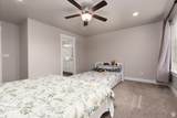 1702 Stone Way - Photo 23