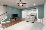 1702 Stone Way - Photo 4