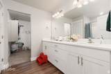 1702 Stone Way - Photo 10