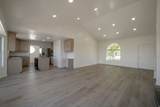 11922 Bluff Dr - Photo 10