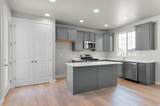1043 Sparrow Way - Photo 11