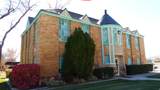 613 200 - Photo 1