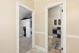 672 St James Pl - Photo 36