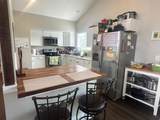 512 Larchwood Dr - Photo 7