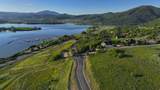1172 Valley View Dr - Photo 3