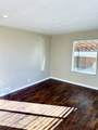 319 Carson Ave - Photo 2