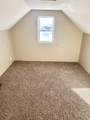 319 Carson Ave - Photo 24