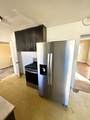319 Carson Ave - Photo 4