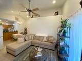 1052 Canyon Meadows Dr - Photo 4