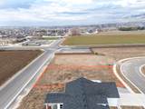 2469 620 - Photo 3