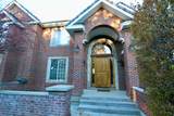 1290 Valley Ridge Dr - Photo 2
