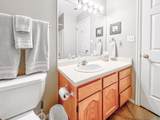 2051 Canyon View Dr - Photo 22