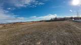 715 300 - Photo 3