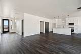 2639 Mann Ln - Photo 13