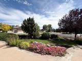 1076 Mountain Orchard Dr - Photo 4