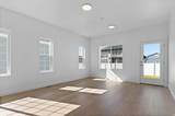 950 Peregrine Dr - Photo 14