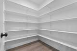 955 Piccadilly Ct - Photo 15