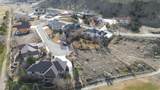 2595 Fairway Ln - Photo 4