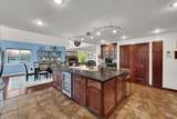 310 800 - Photo 14