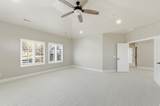 843 Eaglepointe Dr - Photo 32