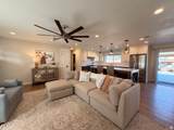 1442 Diamond Valley Dr - Photo 3
