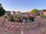 1095 Canyon Dr - Photo 44