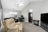 584 Meadow Ln - Photo 15