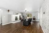 584 Meadow Ln - Photo 9