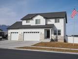 582 Durfee St - Photo 1