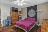 1674 Hickory Ln - Photo 24